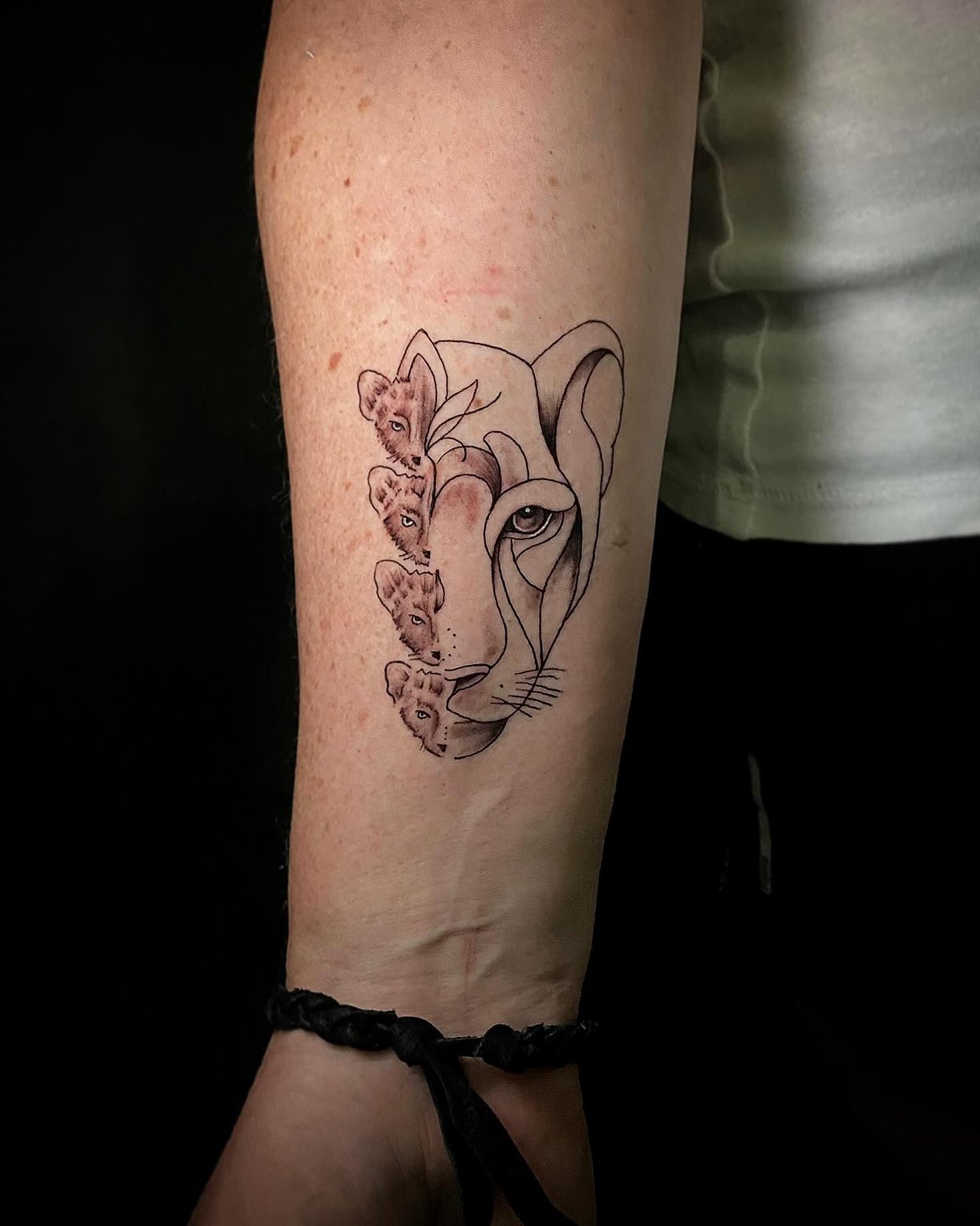 brandedink___2025-05-09T135628.000Z_18_11zon
