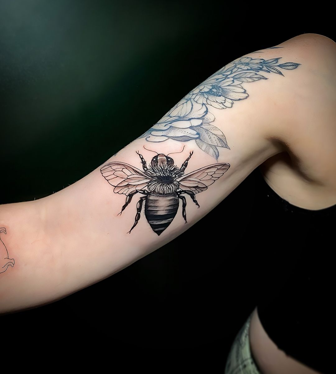 brandedink___2025-05-26T013944.000Z_14_11zon