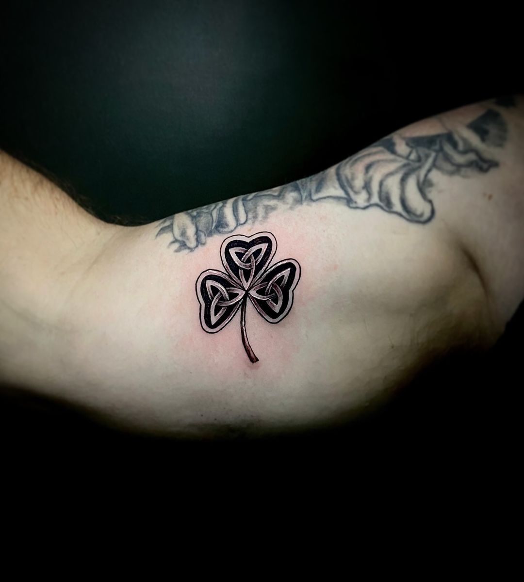 brandedink___2025-06-03T073607.000Z_17_11zon